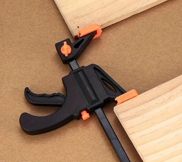 Струбцина 100 мм