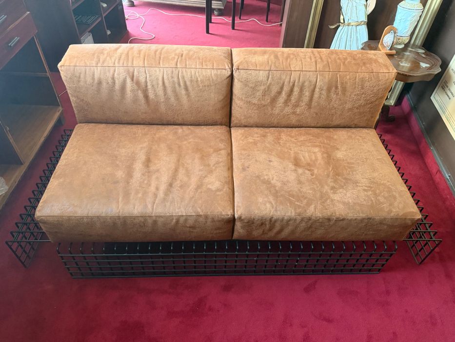 kanapa w stylu loft