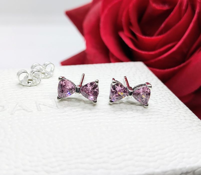 Kolczyki  lśniące sztyfty różowe kokardki