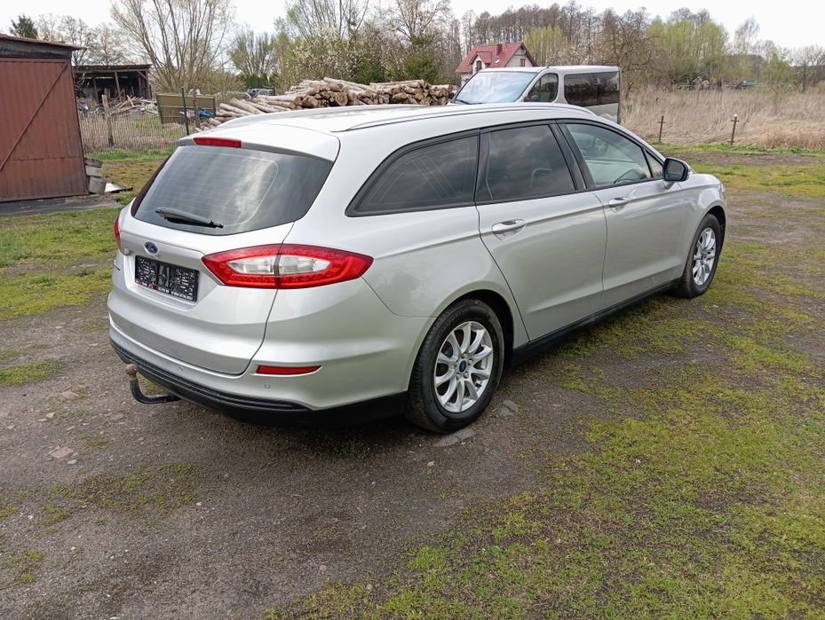 Ford Mondeo 2.0, 150km, Navi,Hak, Full LED