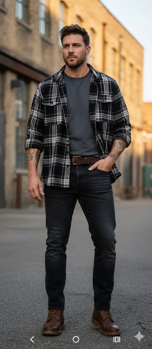 Чоловічи сорочки від бренду Easy.