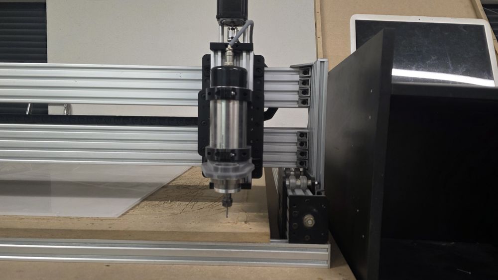 CNC Alumínio 1,5 x 1.5 área bruta 1,25 x 1.25 área de corte
