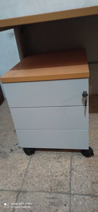 Conjunto de secretaria de escritório