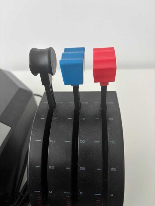 Flight Yoke Saitek Simulador