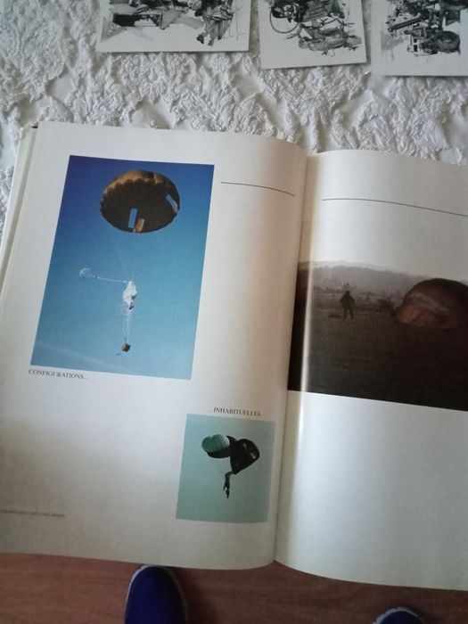 2 livros militares paraquedistas e guerra Vietname +postais militares