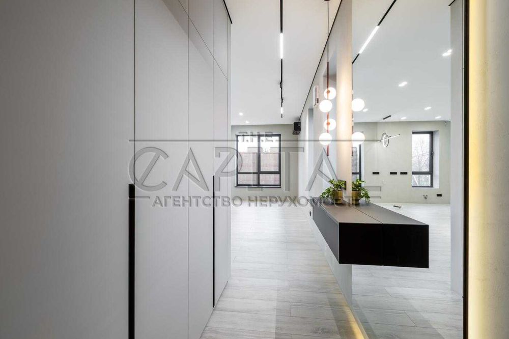 ручний виїзд на Одеську трасу/Продаж/Квартира / вул. Київська, Глеваха