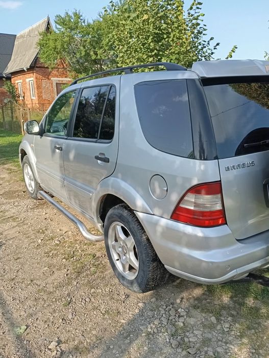 Мерседес ML270 4×4