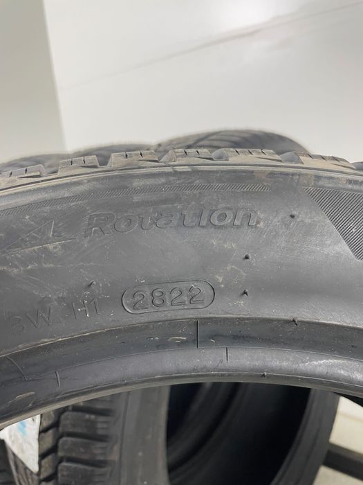 205/55R19 97Y XL Hankook Winter Icept Evo 3