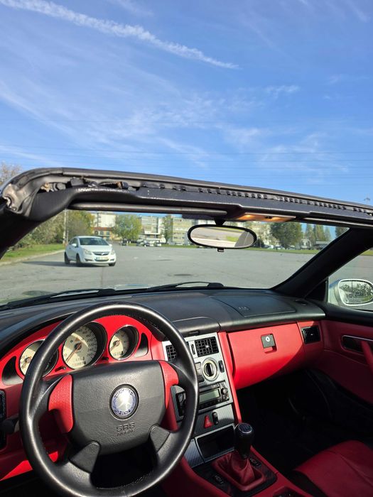 Mercedes SLK 200