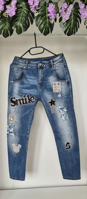 Spodnie damskie jeans z naszywkami S 36