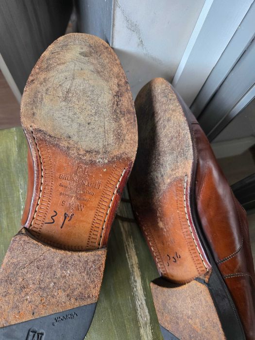 Sapatos de homem  Bruno Magli # 42 de pele