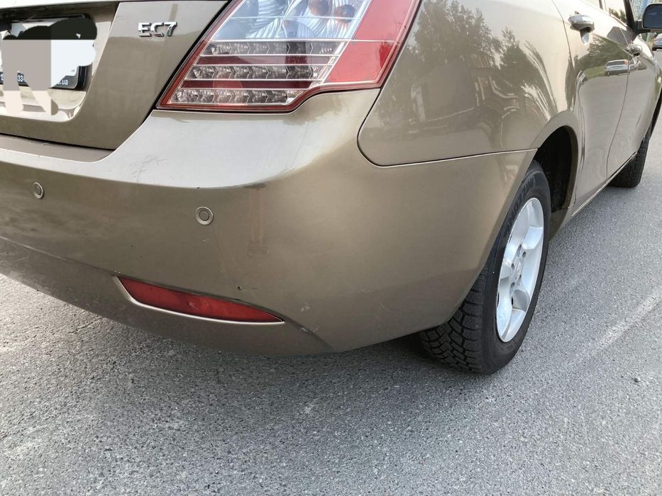 Продам автомобіль Geely Emgrand EC7