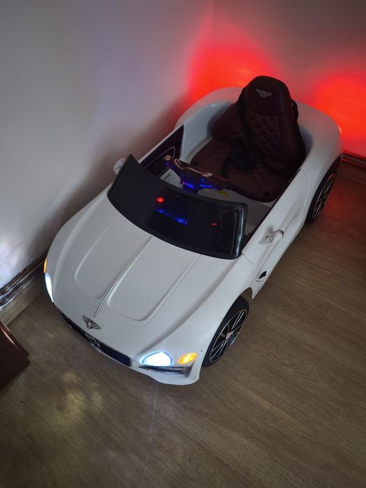 Autko elektryczne dla dzieci Bentley GT