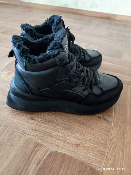 Зимові  ботінки, кросовки теплі