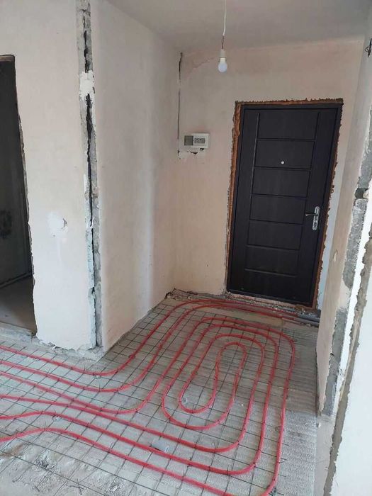 Продам 3-комнатную квартиру в Новострое (АВТОНОМНОЕ ОТПЛЕНИЕ)