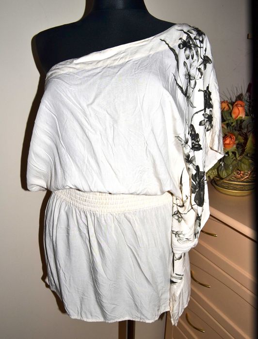 129^ komodo elegancka bluzka hiszpanka 40/42