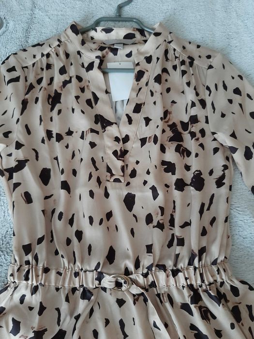 Sprzedam sukienke HM nowa rozmiar XS