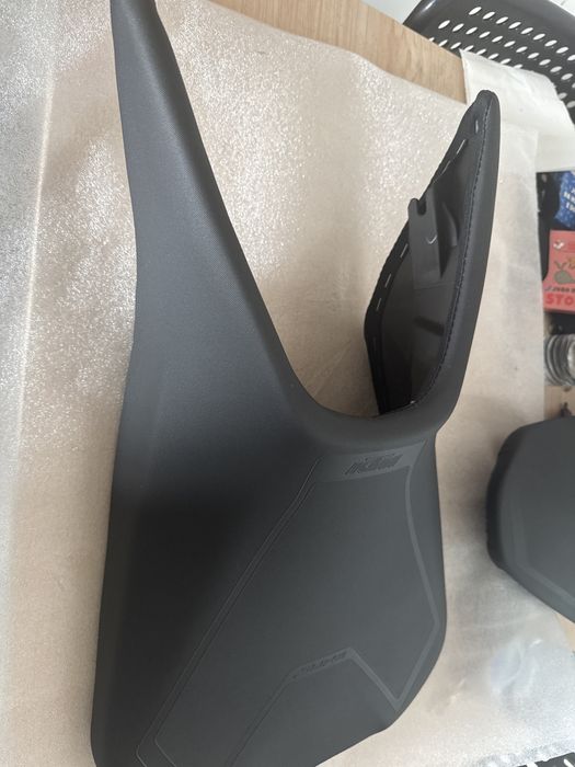 Banco frontal e traseiro Ktm duke 390 2022
