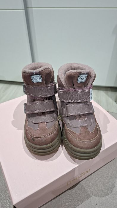 Trzewiki dla dziewczynki  lekko ocieplane Lasocki