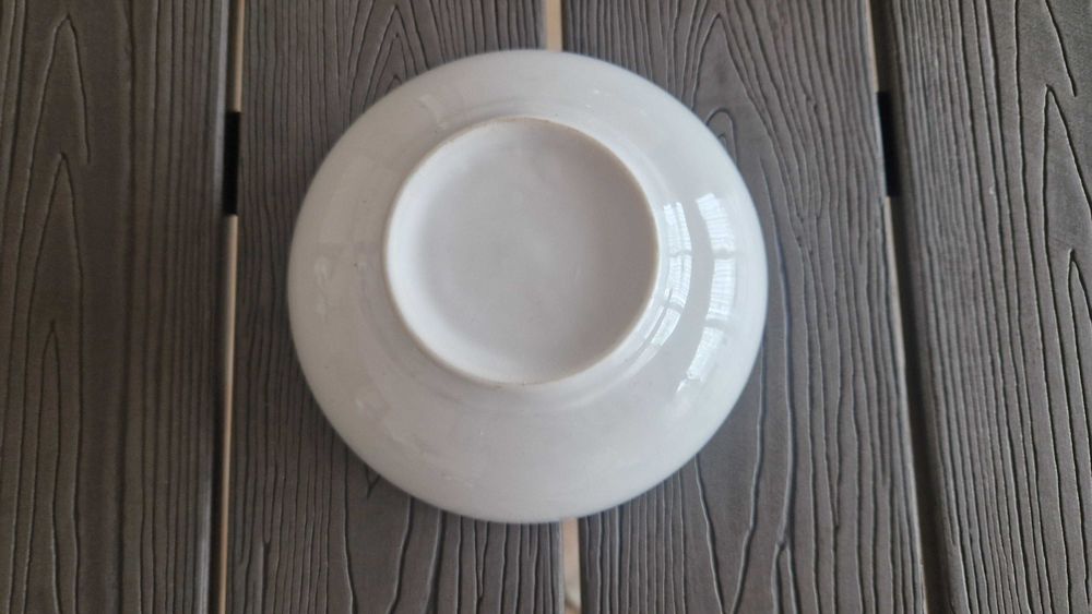Taça / Tigela pequena branca de loiça