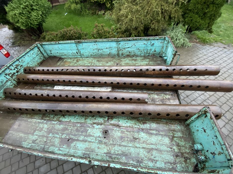 Труба металева , стовп металевий