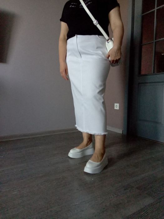 Крута джинсова спідниця