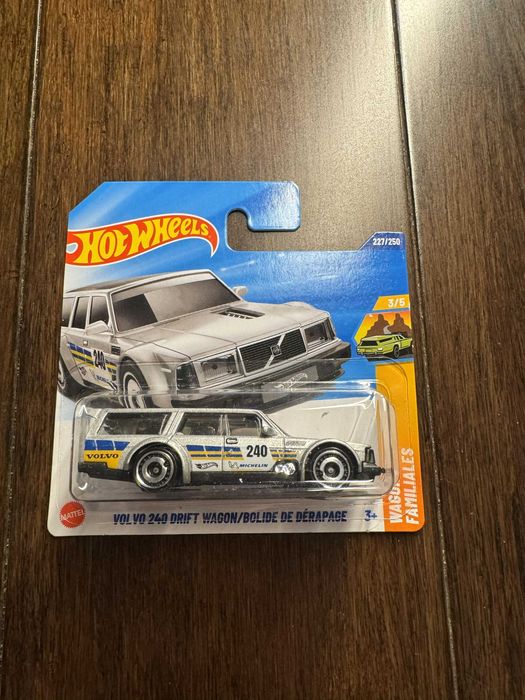 Hot Wheels Volvo 240 Drift