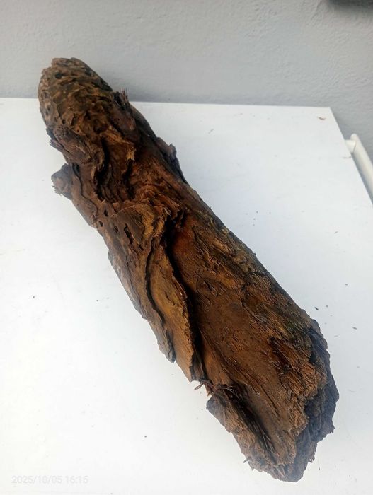 Korzeń do akwarium 77cm.