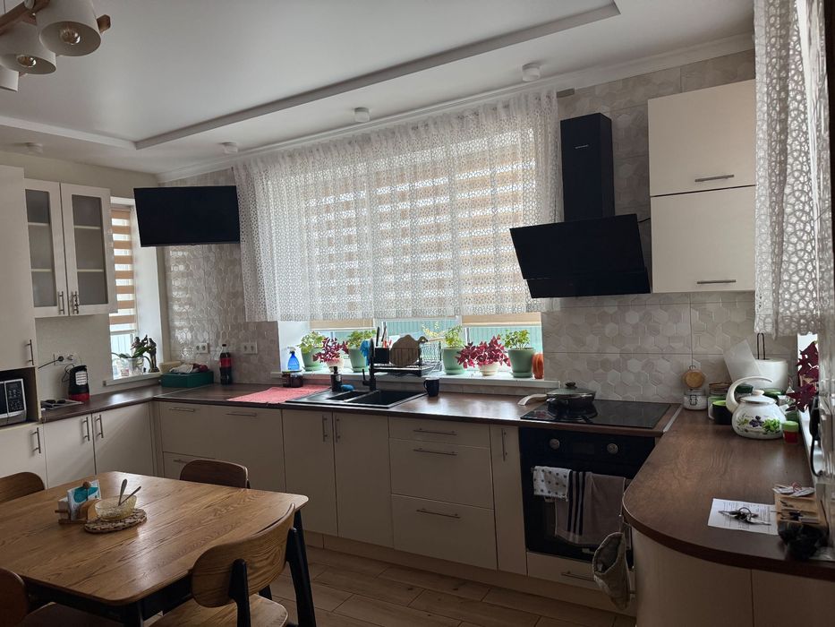 Будинок зі сховищем