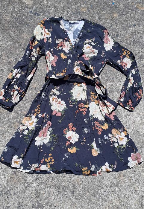 Vestido florido Mango XS
