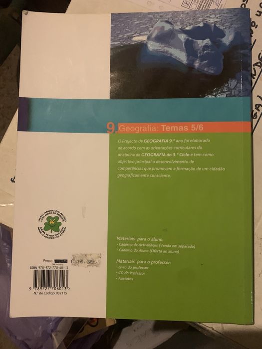 Livro Geografia 9o ano “Contrastes de desenvolvimento - Ambiente e Soc
