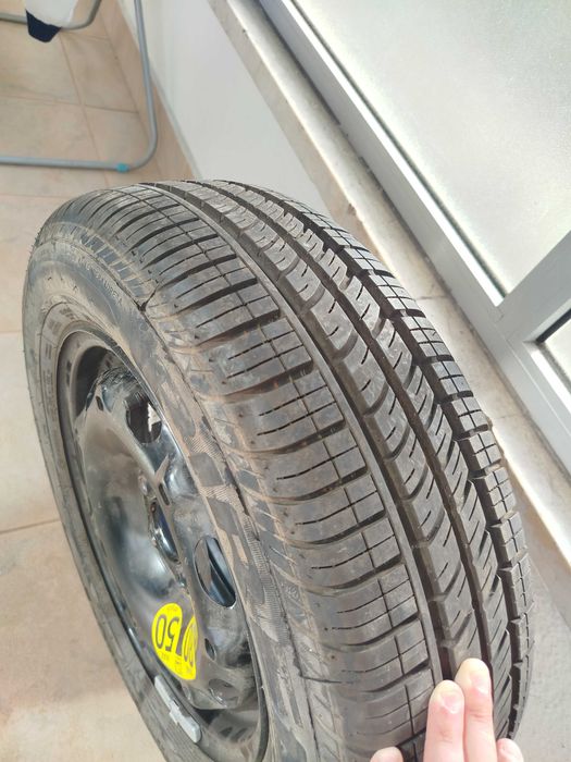 Pneu Pirelli + Jante em ótimo estado!