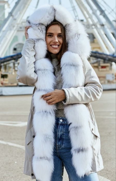 Пуховик парка куртка пальто с натуральным мехом