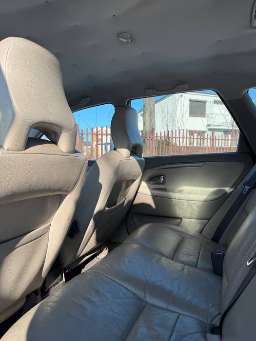 Volvo V40, 2.0 LPG, 163 KM Alufelgi Hak Święta Otwarte