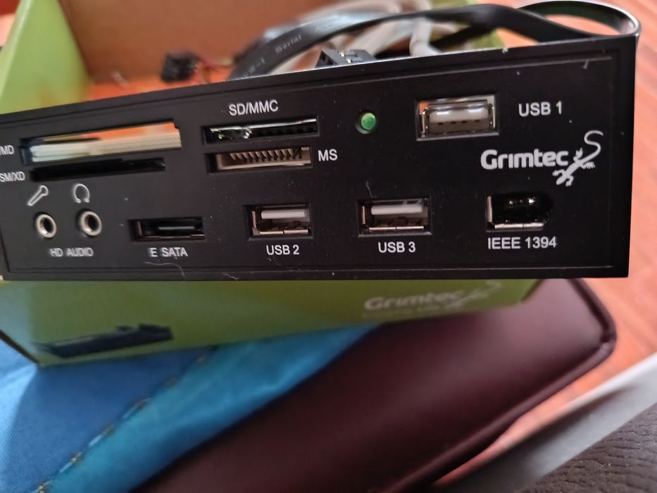 Baía 5,25 multimédia para PC