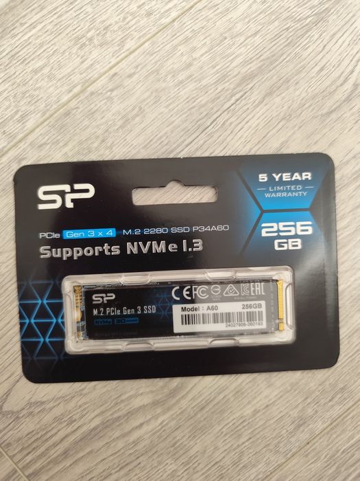 Продам новий  SP на 256Gb