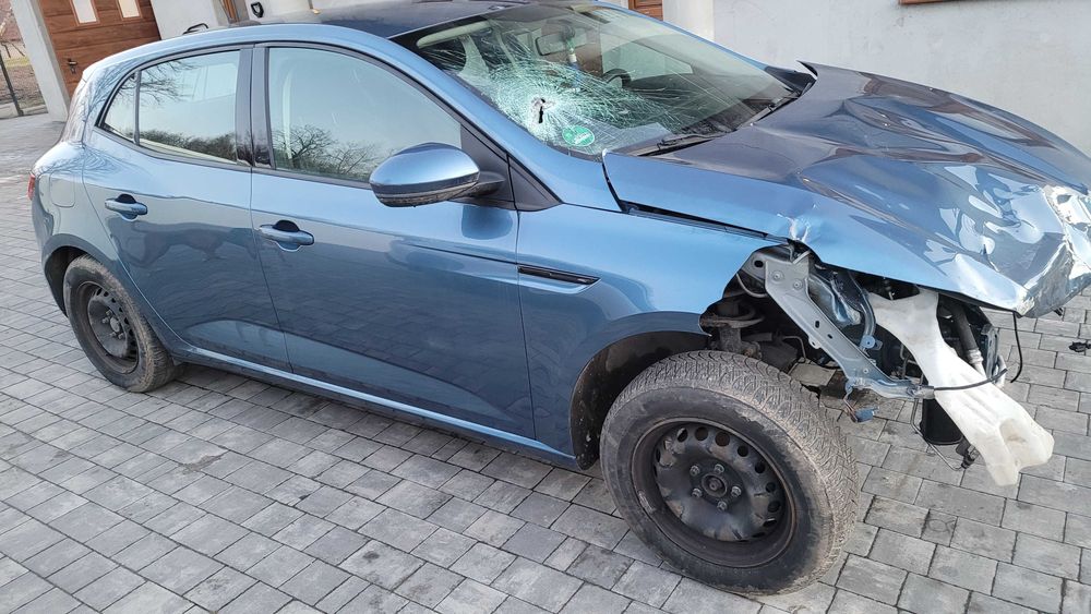 Renault megane IV 2016- na części kod koloru TERDE