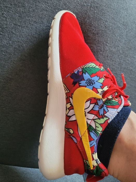 Nike Wmns Roshe One Print 38/39