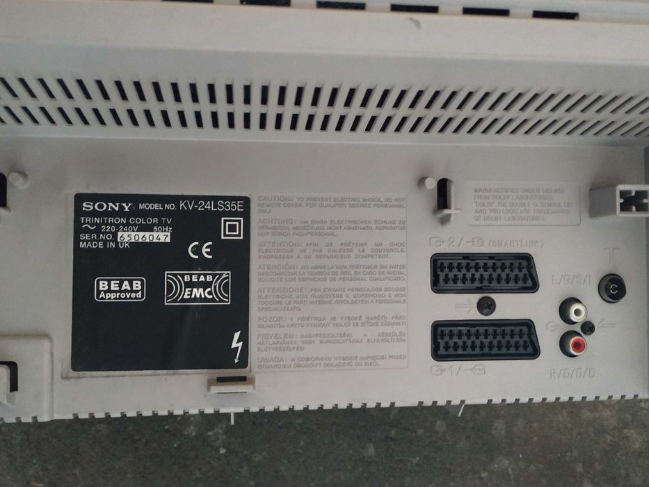 TV antiga Sony Triniton - excelente estado