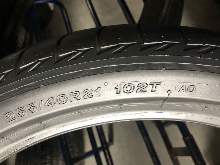 Шини різноширокі 235/45/21+255/40/21 Bridgestono Turanza eco