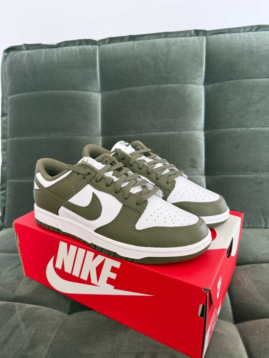 Nike Dunk Low Medium Olive 42/42.5