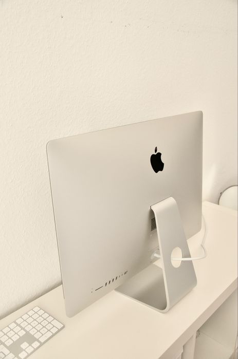 Imac 2019 27” retina 5k, IC i5 32gb ram 1Tb ssd