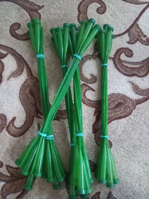 Сумочки та коробочки для флористики, колби для квітів