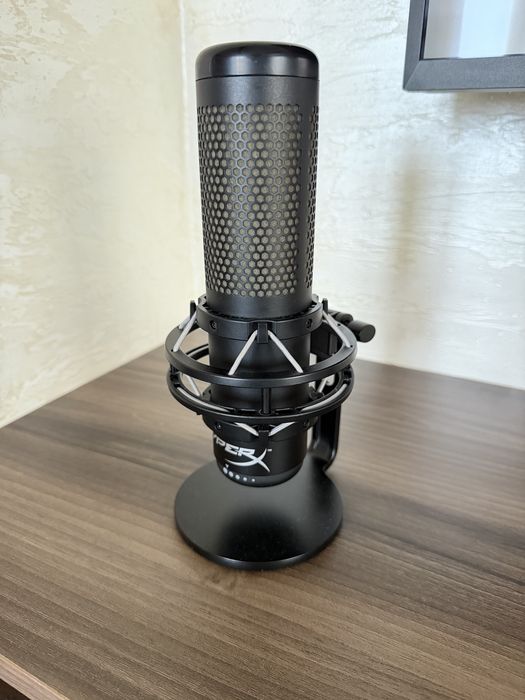 Микрофон HyperX quadcast S