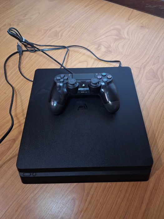 PS4 + comando + jogos