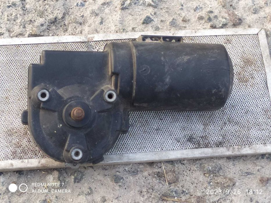 Трапеція дворников