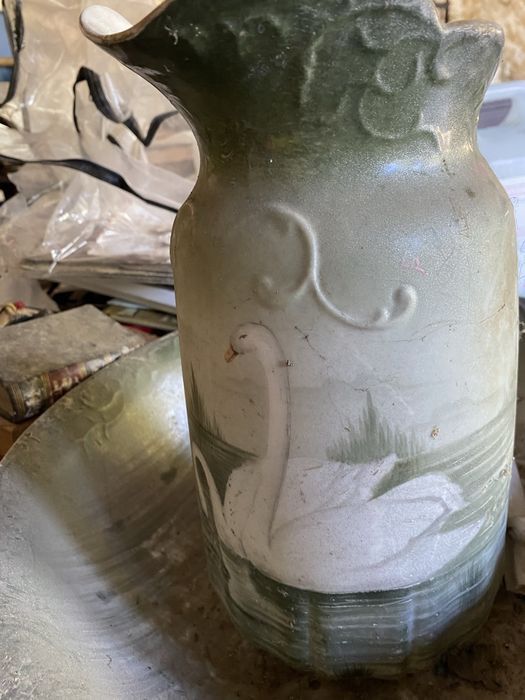 Bacia com jarro vista alegre