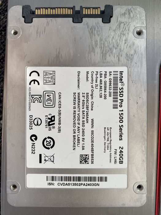 Блок памʼяті SSD intel 240 Гб