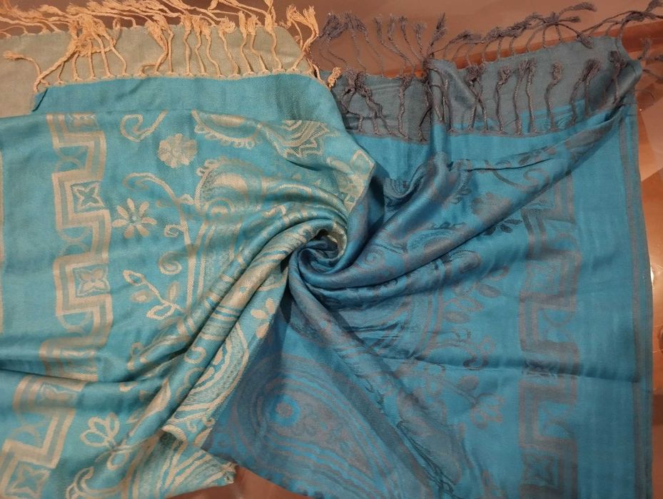 Симпатичный палантин, пашмина.