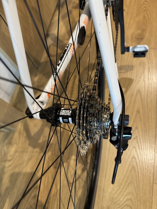 Rower szosowy GIANT Propel ML